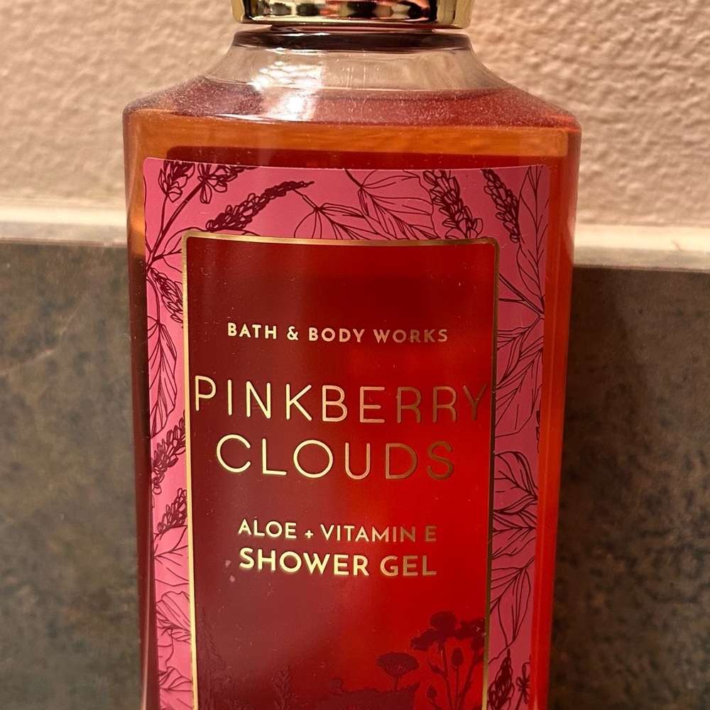 Pink berry clouds shower gel